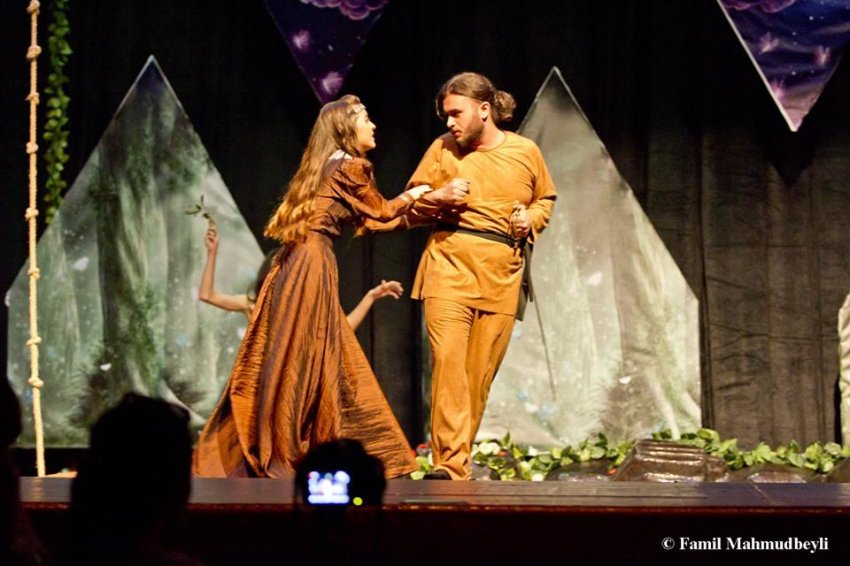 ƏSA Teatrı "Yuxum" tamaşasını yenidən nümayiş etdirəcək